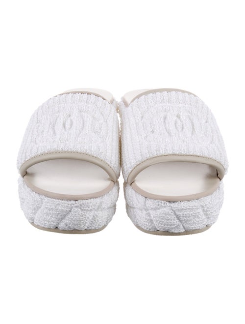 Chanel 2025 Interlocking CC Logo Espadrilles