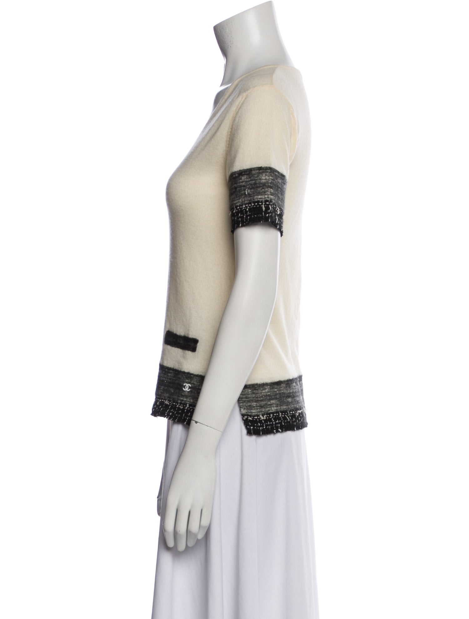 Chanel Vintage 2005 Sweater