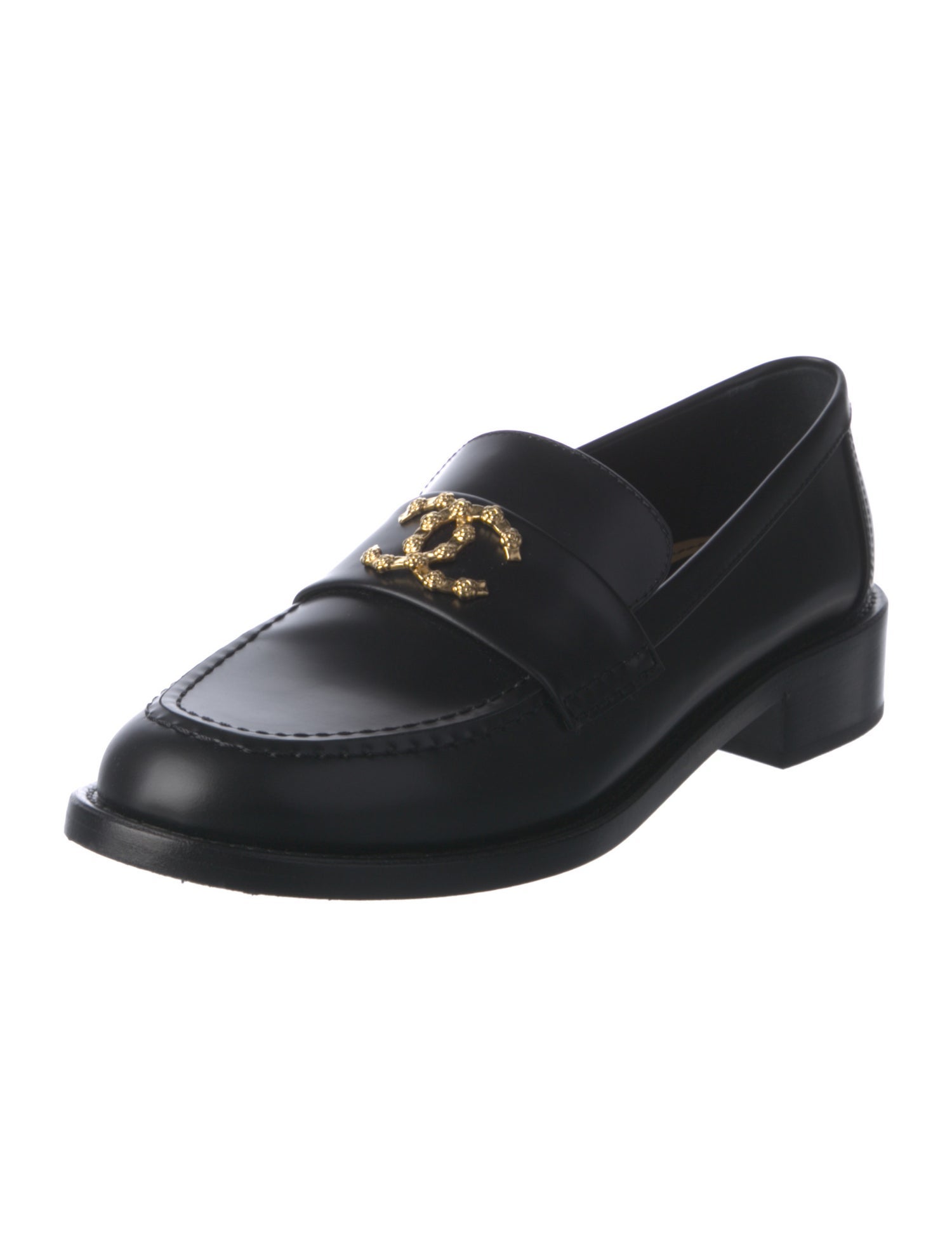 Chanel 2024 Interlocking CC Logo Loafers
