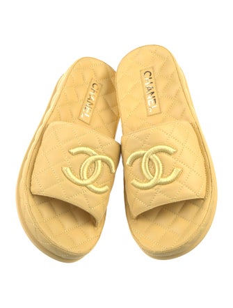 Chanel 2021 Interlocking CC Logo Slides