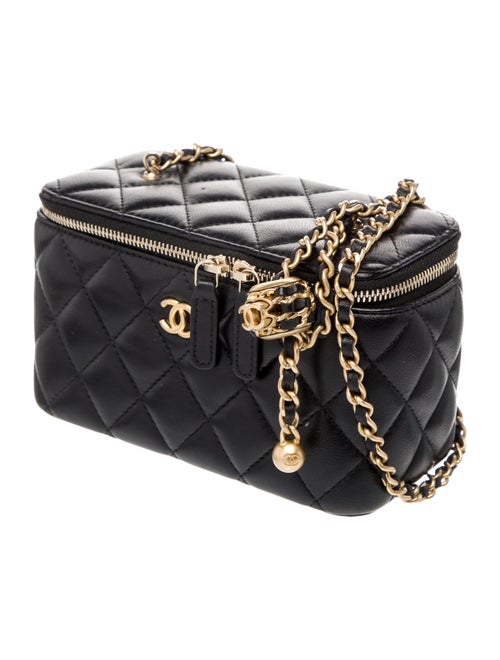 Chanel Pearl Crush Vanity Case