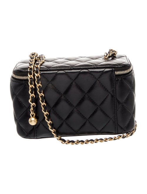 Chanel Pearl Crush Vanity Case