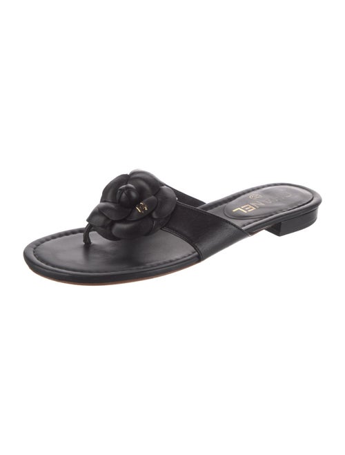 Chanel Interlocking CC Logo Leather Flip Flops