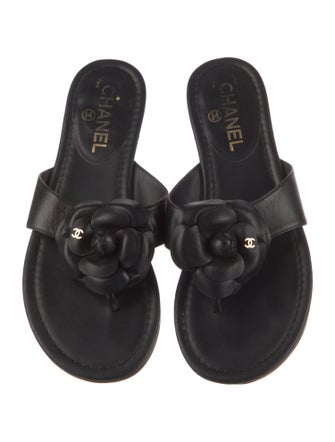 Chanel Interlocking CC Logo Leather Flip Flops