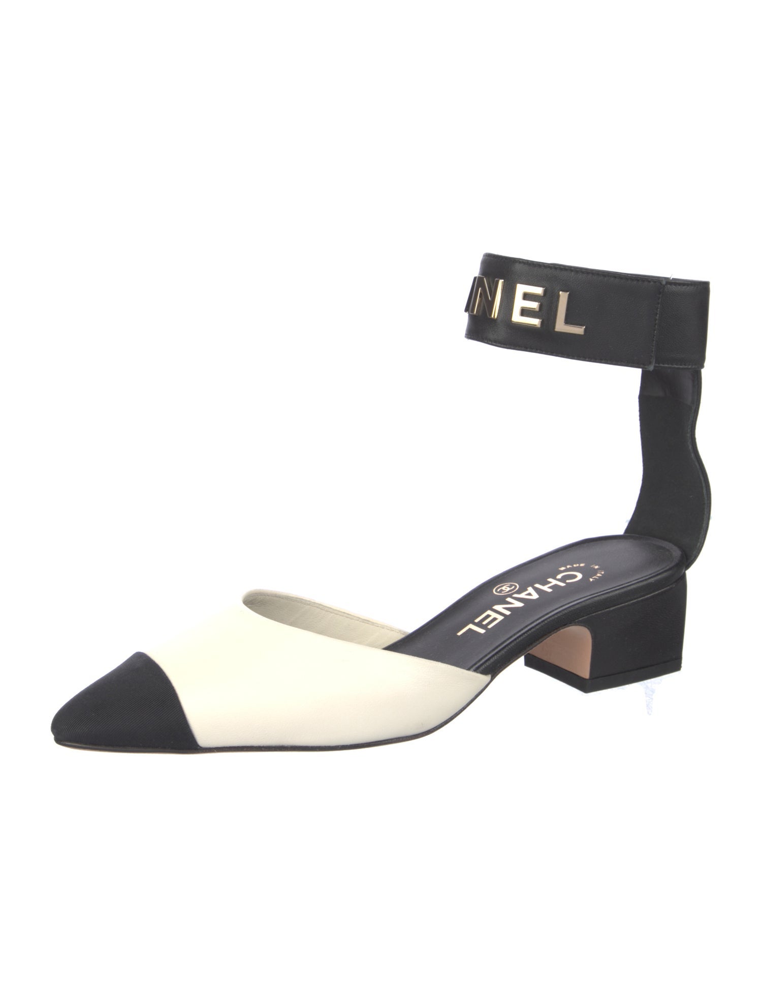 Chanel Interlocking CC Logo Leather D'Orsay Pumps