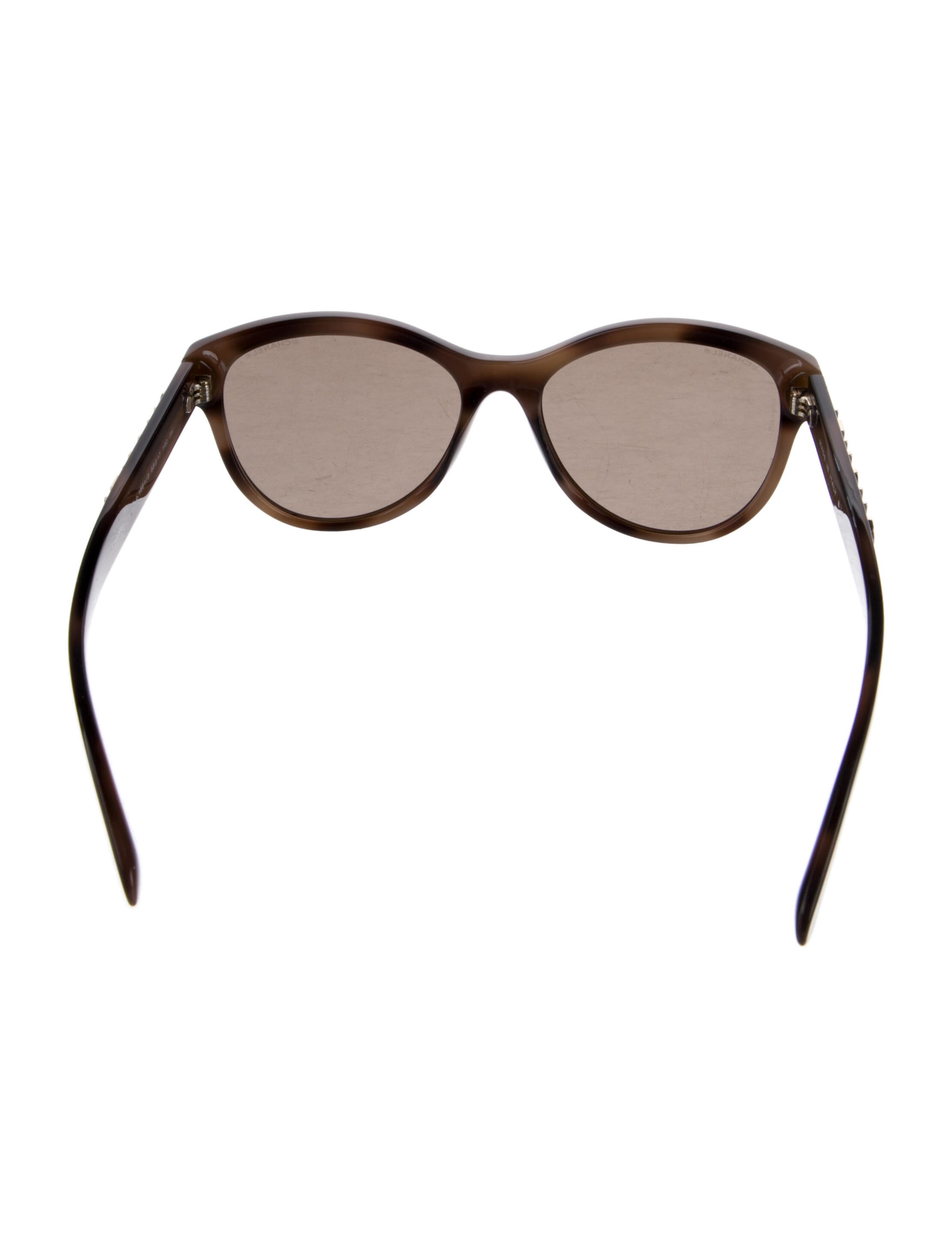 Chanel Interlocking CC Logo Cat-Eye Sunglasses