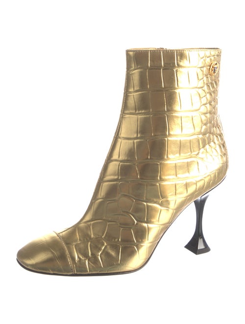 Chanel 2019 Interlocking CC Logo Boots