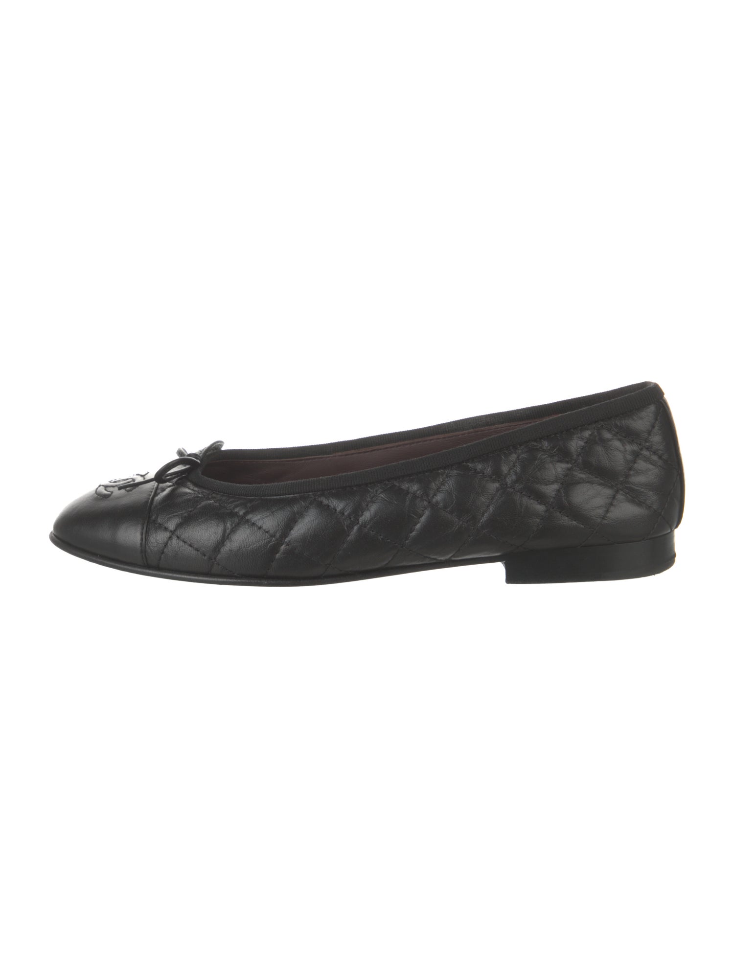 Chanel Interlocking CC Logo Leather Ballet Flats