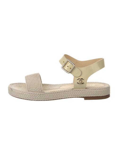 Chanel 2018 Interlocking CC Logo Espadrilles
