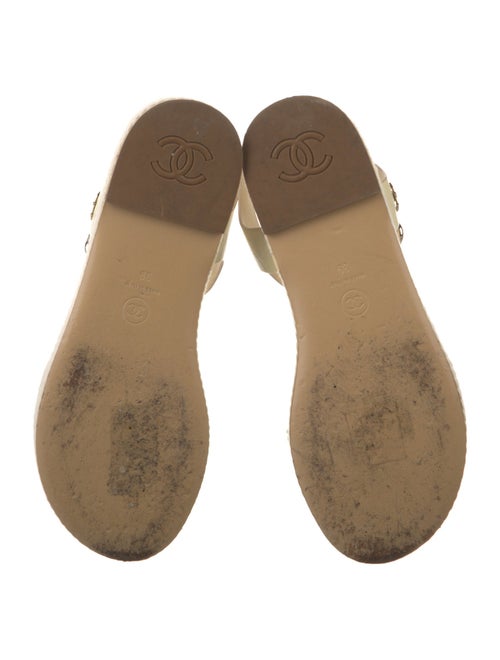 Chanel 2018 Interlocking CC Logo Espadrilles