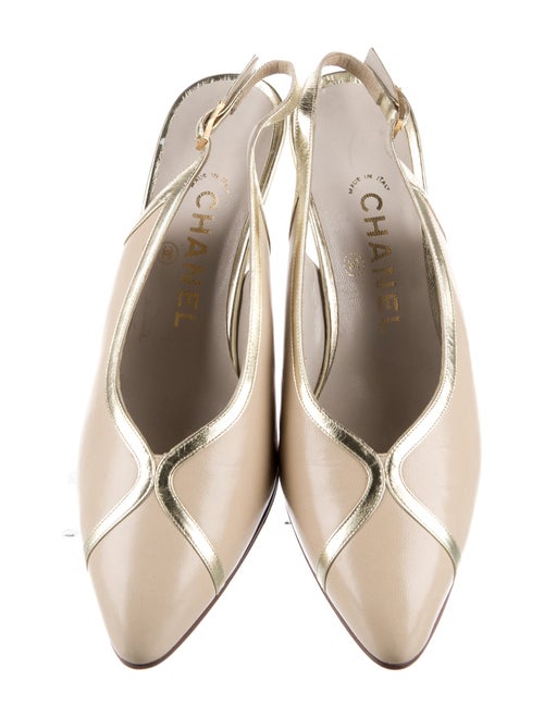 Chanel Interlocking CC Logo Leather Slingback Pumps