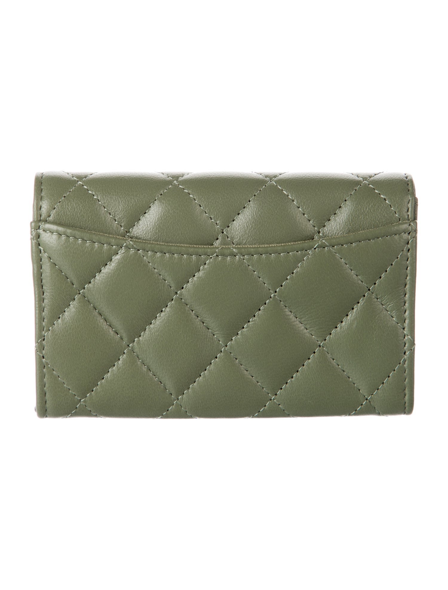 Chanel 2024 Interlocking CC Logo Compact Wallet