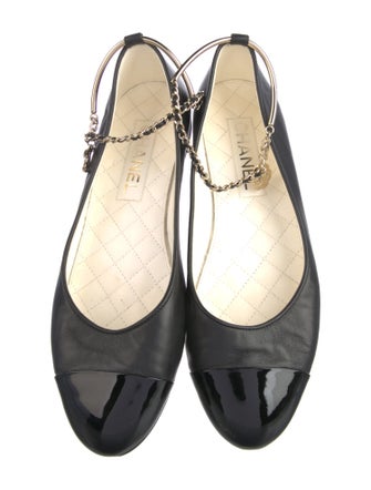Chanel 2023 Interlocking CC Logo Ballet Flats