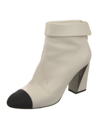 Chanel 2021 Interlocking CC Logo Boots