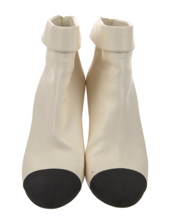 Chanel 2021 Interlocking CC Logo Boots