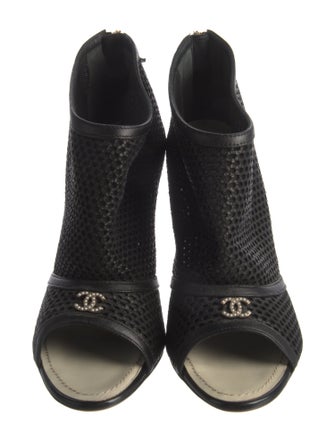 Chanel Interlocking CC Logo Mesh Sandals