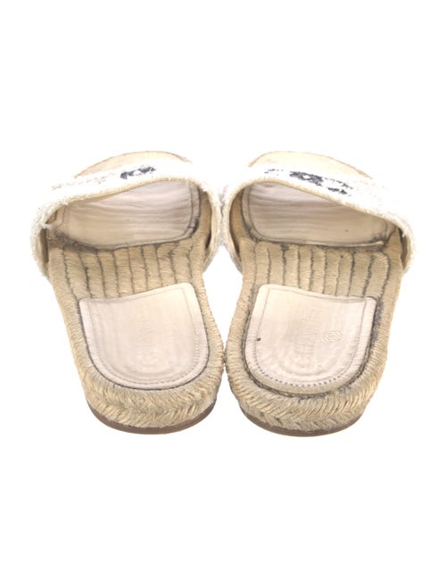 Chanel 2020 Interlocking CC Logo Espadrilles