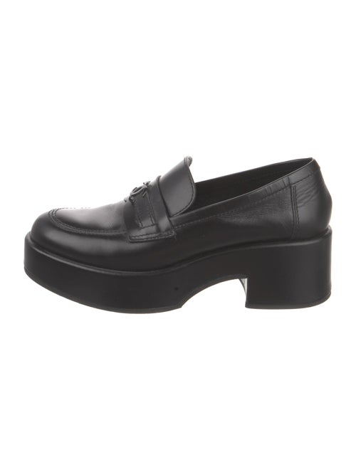 Chanel 2022 Interlocking CC Logo Loafers