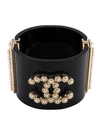 Chanel Faux Pearl & Resin CC Spikes Bracelet
