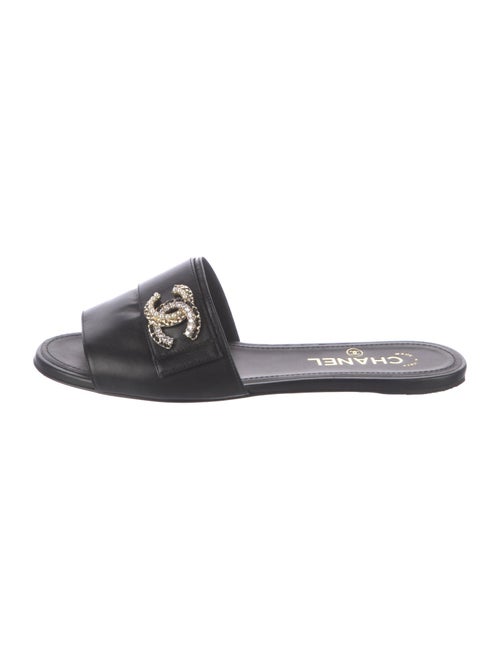 Chanel Slides Interlocking CC Logo Slides