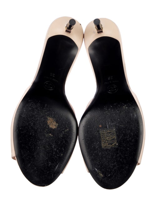 Chanel 2018 Interlocking CC Logo Slides