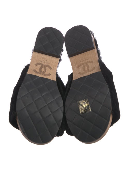 Chanel 2017 Interlocking CC Logo Slides w/ Tags