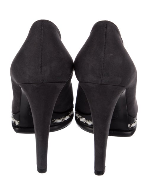 Chanel Interlocking CC Logo Suede Pumps