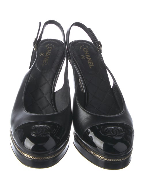 Chanel 2023 Interlocking CC Logo Slingback Pumps