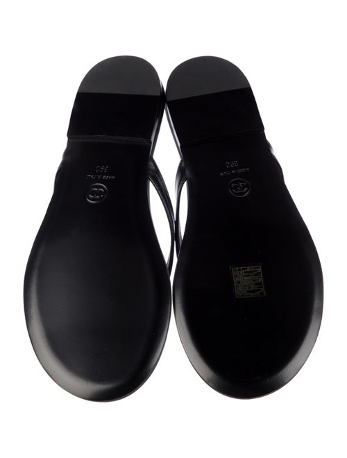 Chanel Interlocking CC Logo Leather Flip Flops
