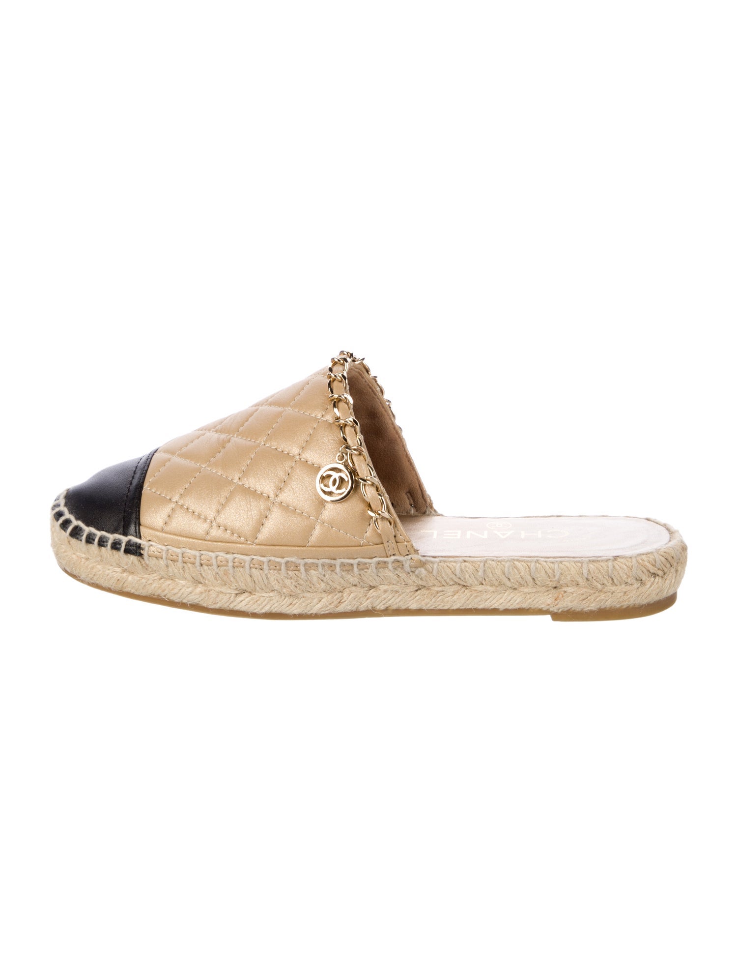 Chanel 2018 Interlocking CC Logo Espadrilles