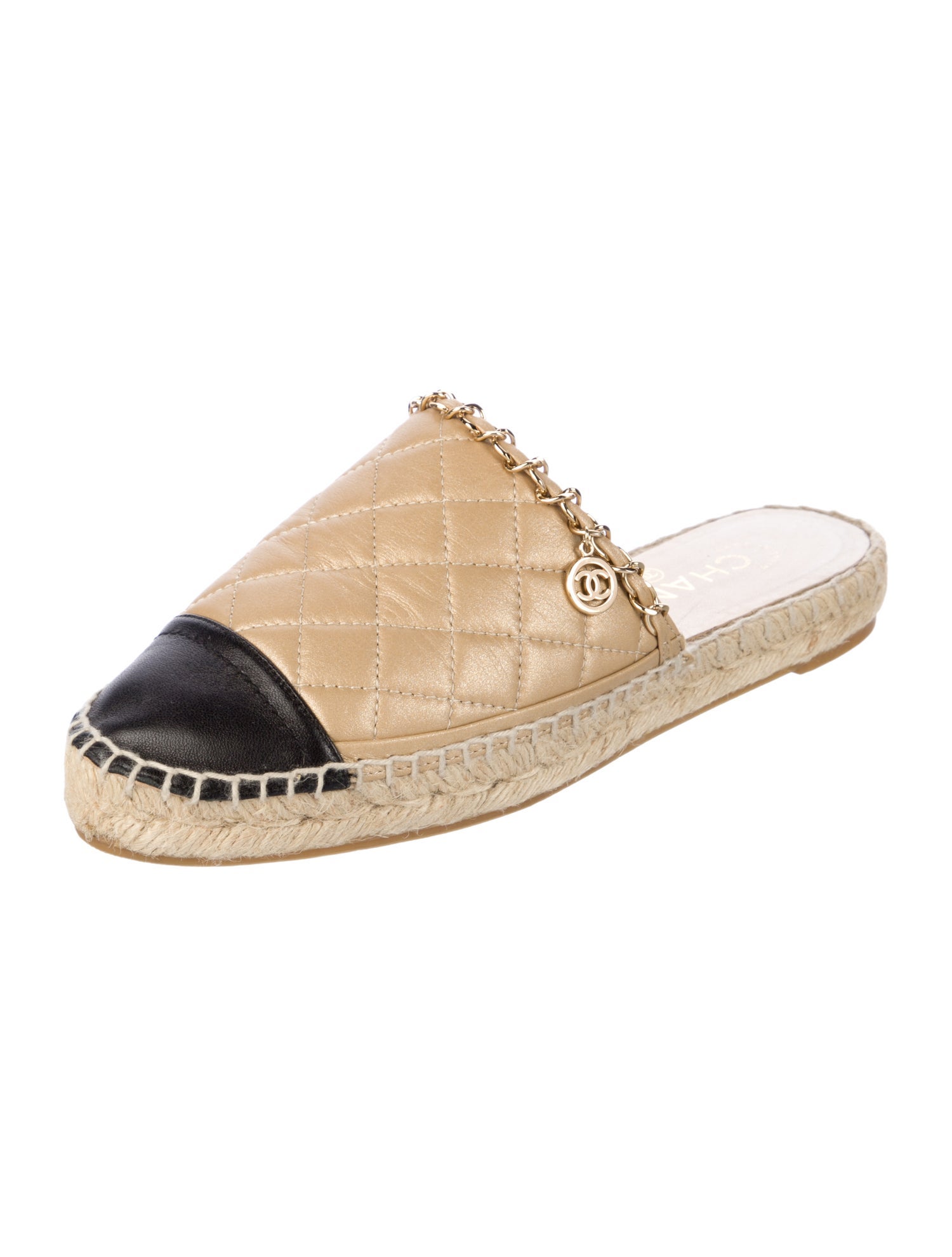Chanel 2018 Interlocking CC Logo Espadrilles