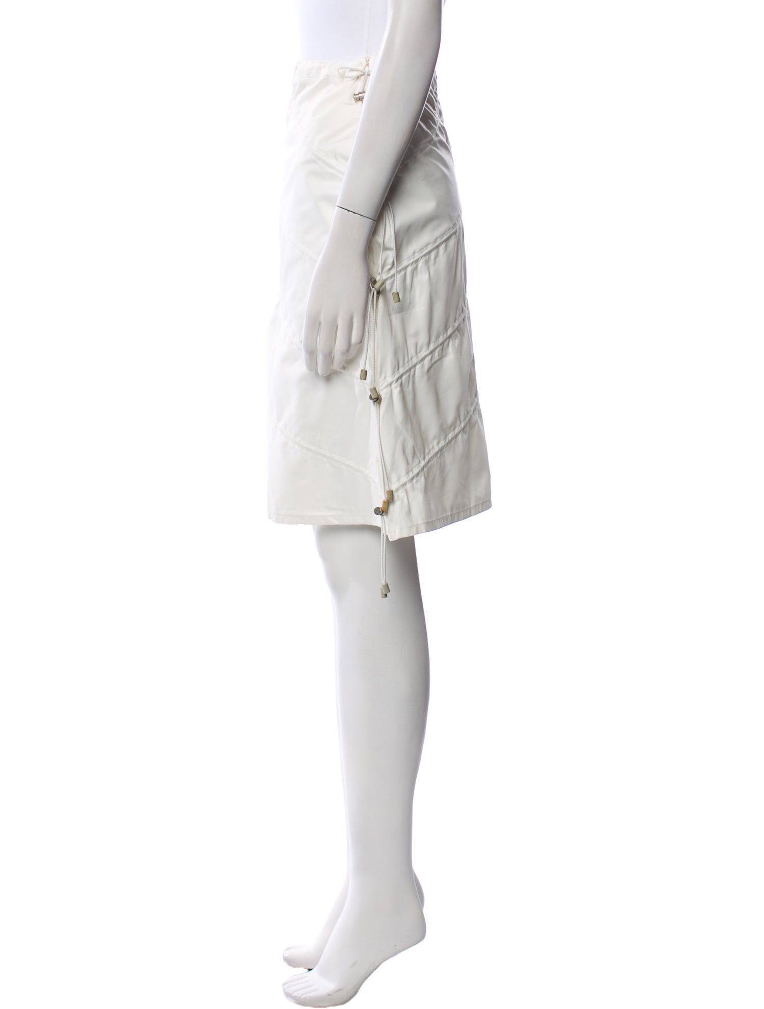 Chanel Vintage Knee-Length Skirt