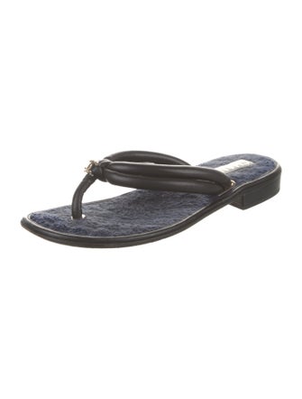 Chanel 2022 Interlocking CC Logo Flip Flops