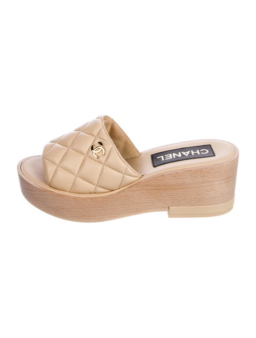 Chanel 2022 Interlocking CC Logo Slides