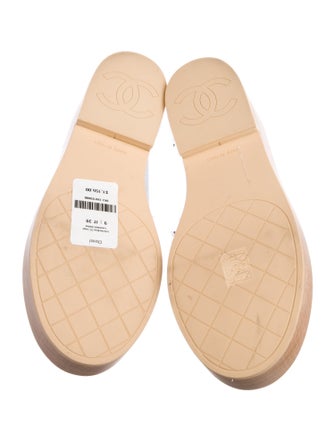 Chanel 2022 Interlocking CC Logo Slides