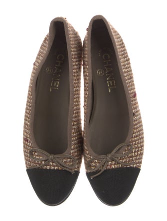 Chanel Interlocking CC Logo Tweed Flats