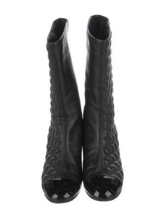 Chanel Interlocking CC Logo Leather Rain Boots
