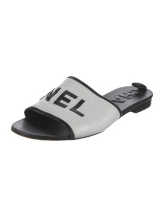 Chanel Interlocking CC Logo Leather Slides