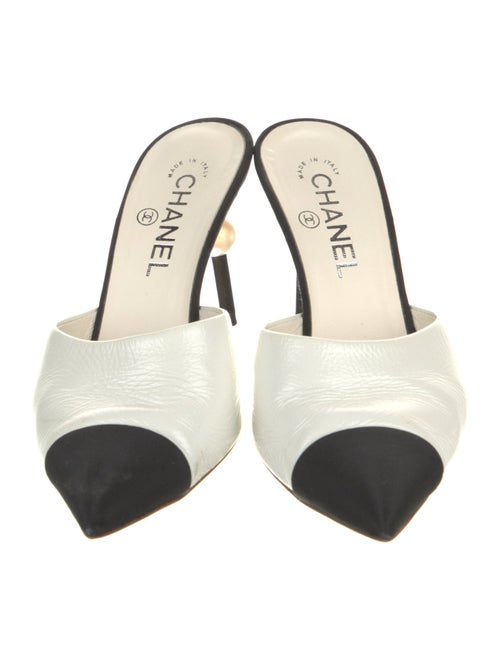 Chanel 2019 Interlocking CC Logo Mules