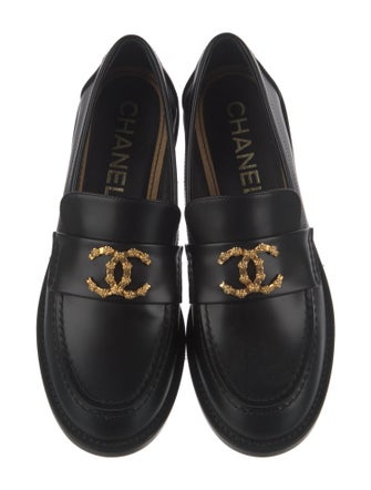 Chanel 2024 Interlocking CC Logo Loafers
