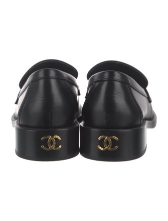 Chanel 2024 Interlocking CC Logo Loafers