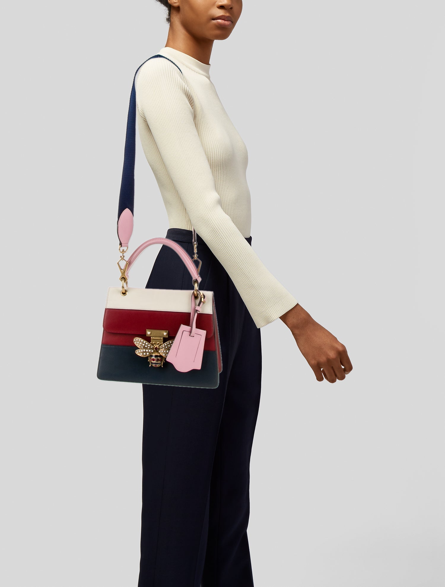 Gucci Sylvie Web Queen Margaret Small