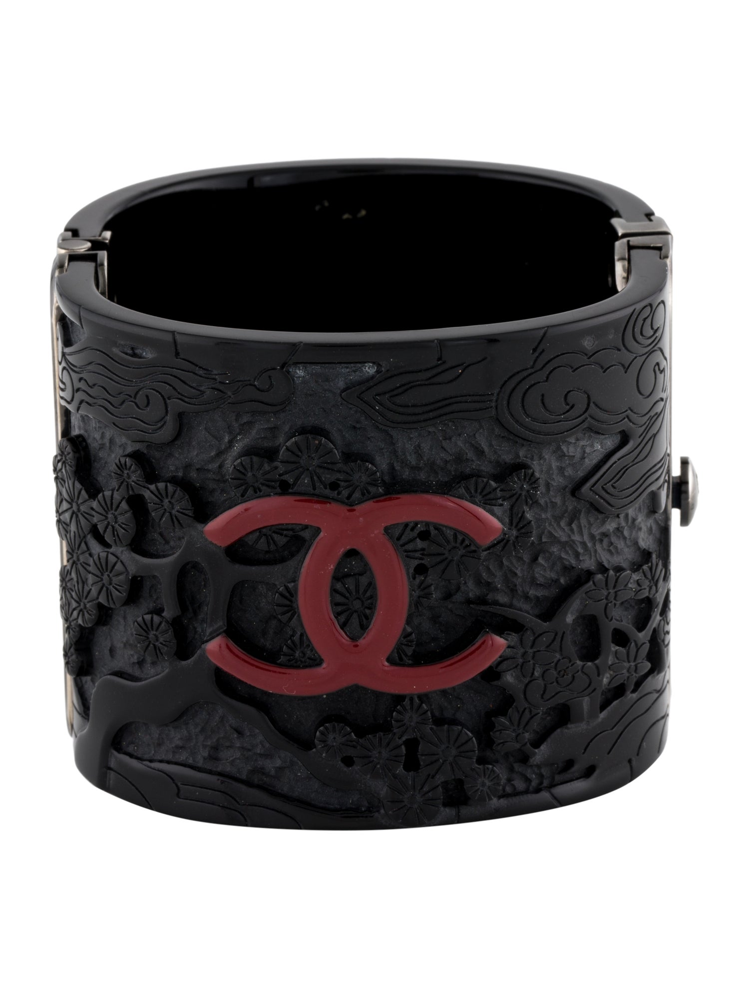 Chanel Carved Resin CC Paris-Shanghai Bracelet