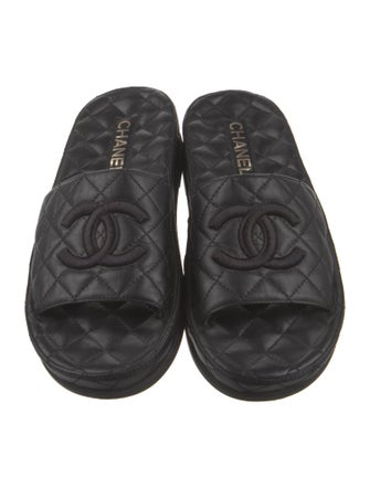 Chanel 2021 Interlocking CC Logo Slides