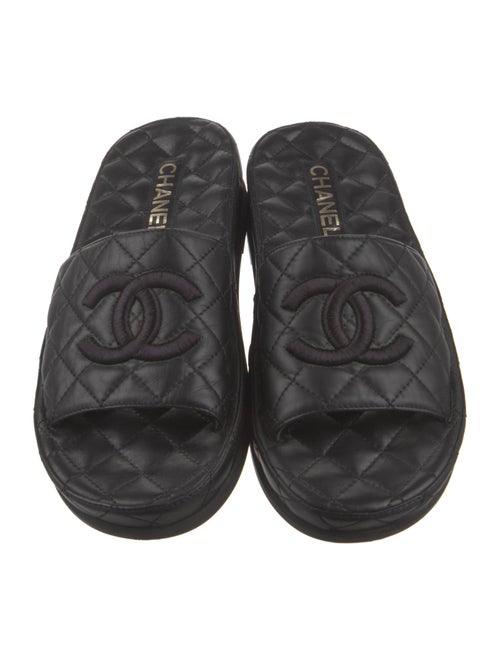 Chanel 2021 Interlocking CC Logo Slides
