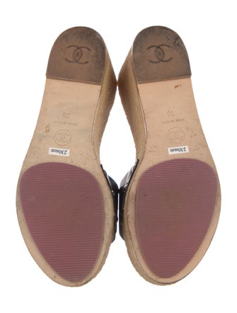 Chanel 2012 Interlocking CC Logo Slides