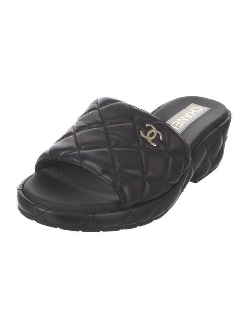 Chanel 2023 Interlocking CC Logo Slides