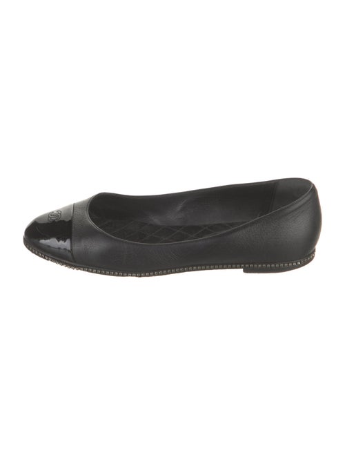 Chanel Interlocking CC Logo Leather Ballet Flats