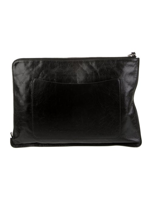 Chanel Feministe Mais Feminine Clutch