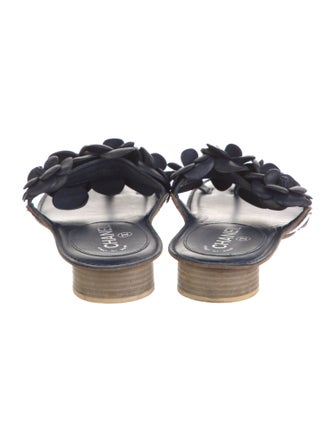 Chanel Interlocking CC Logo Leather Slides